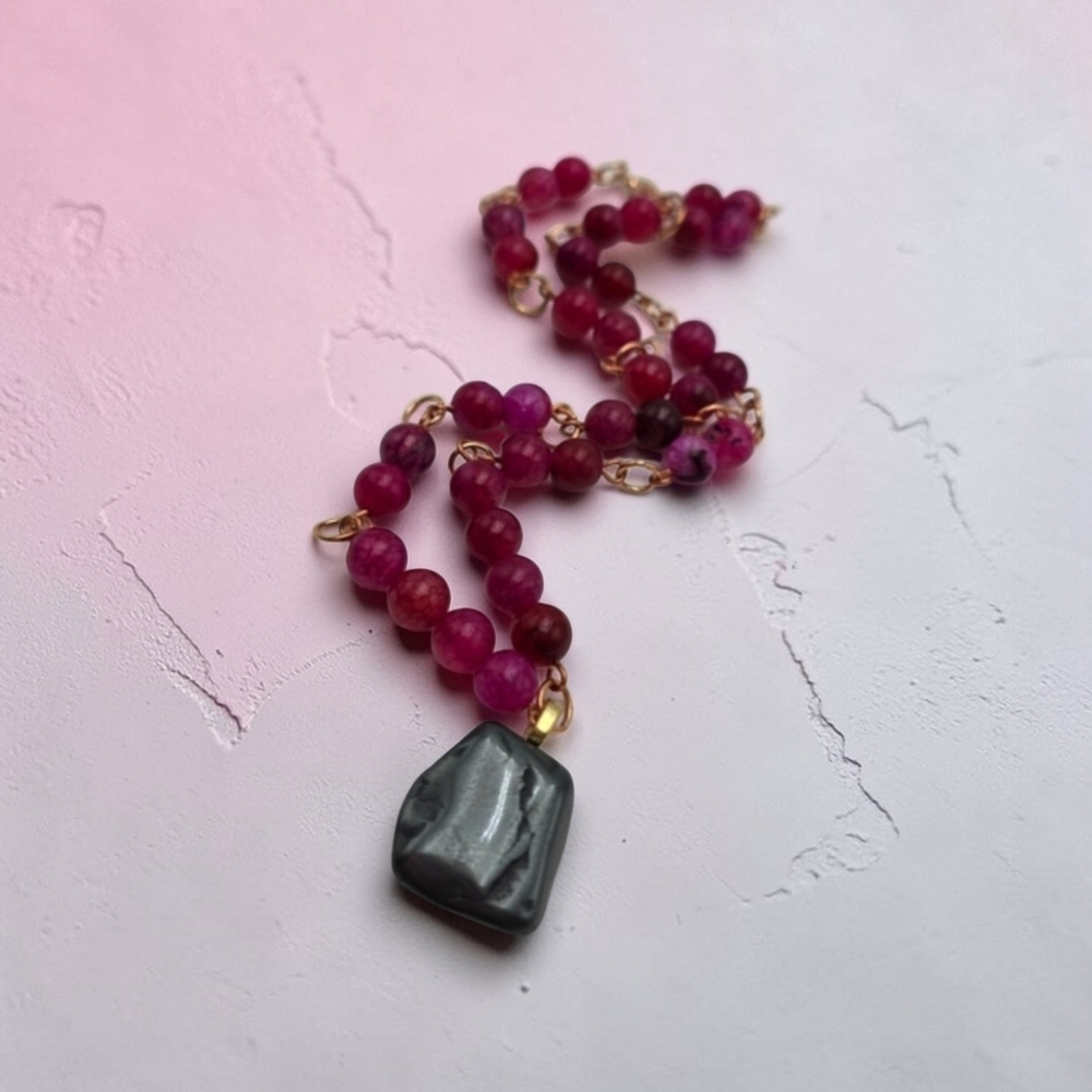 Elegant Pink Beaded Necklace with Hematite Pendant – Handmade Jewelry